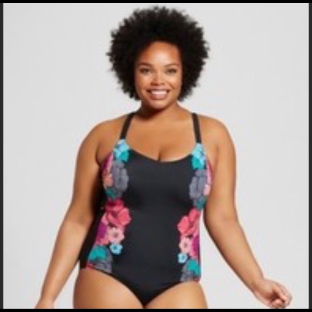 Ava + Viv one piece swimsuit target 22w